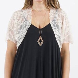 42Pops PLUS Cream Lace Shrug